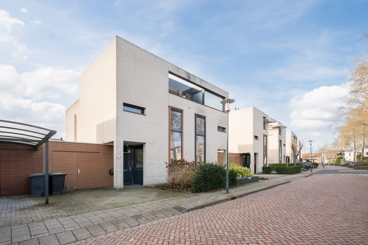 Clara Wichmannstraat 7 in Rijen foto