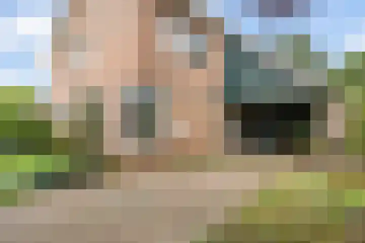 Clemenswerth 10 Norg thumbnail 8
