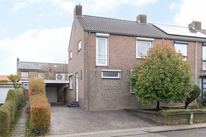 Cluysenaerstraat 11 en Landgraaf