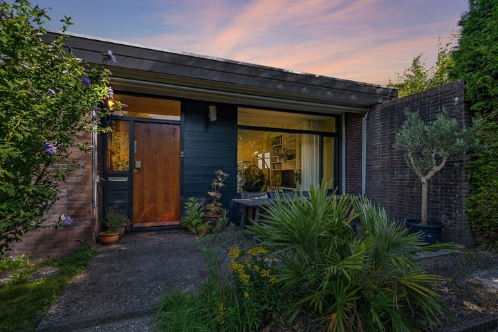 Coen de Koninglaan 31 en Edam foto