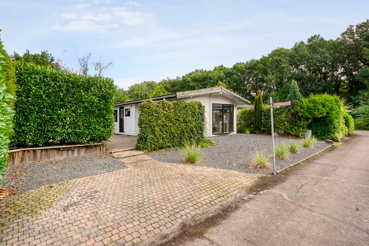 Coevorderweg 27-109 en Stegeren foto