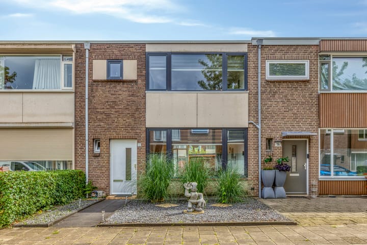 Colijnstraat 12 in Tilburg photo