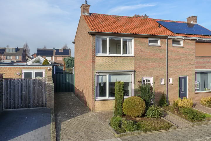 Photo of property Const Huygensstraat 3, Elsloo