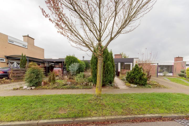 Photo of property Constantijn Hugostraat 9, Spaubeek