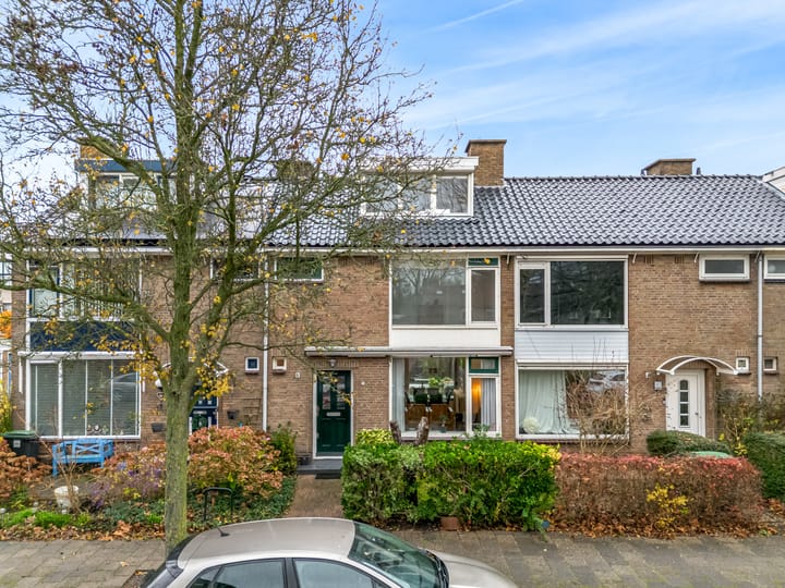 Constantijn Huygenslaan 3 in Uithoorn foto