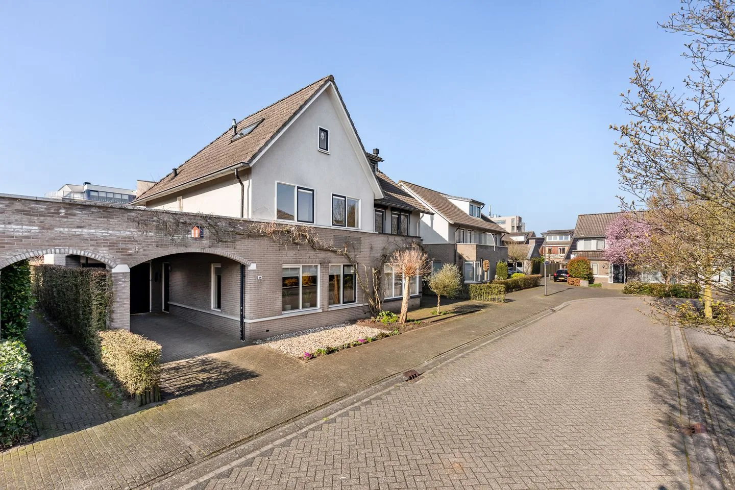 Cor Hilbrinkstraat 44 in Borne