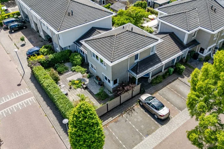 Cor van Osnabruggelaan 63 Voorschoten foto 2