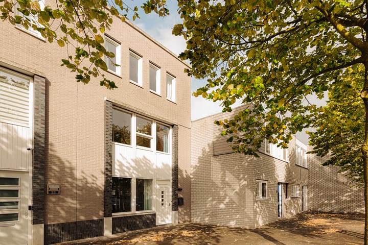 Cordell Hullstraat 20 en Haarlem foto