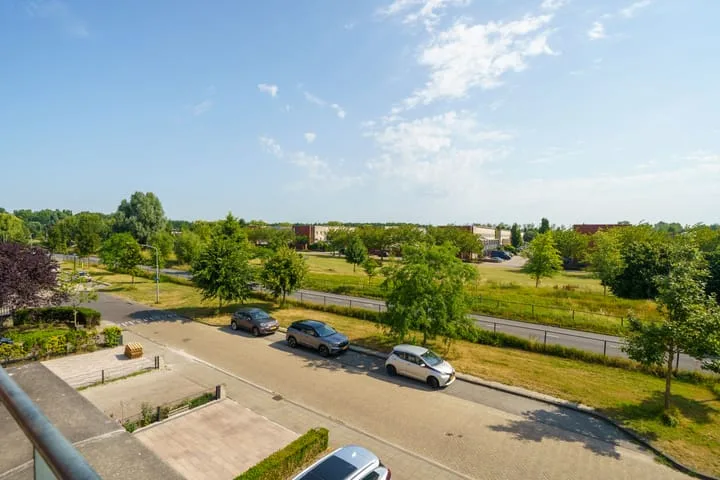 Cornelis Matelieffstraat 56 Almere foto 2