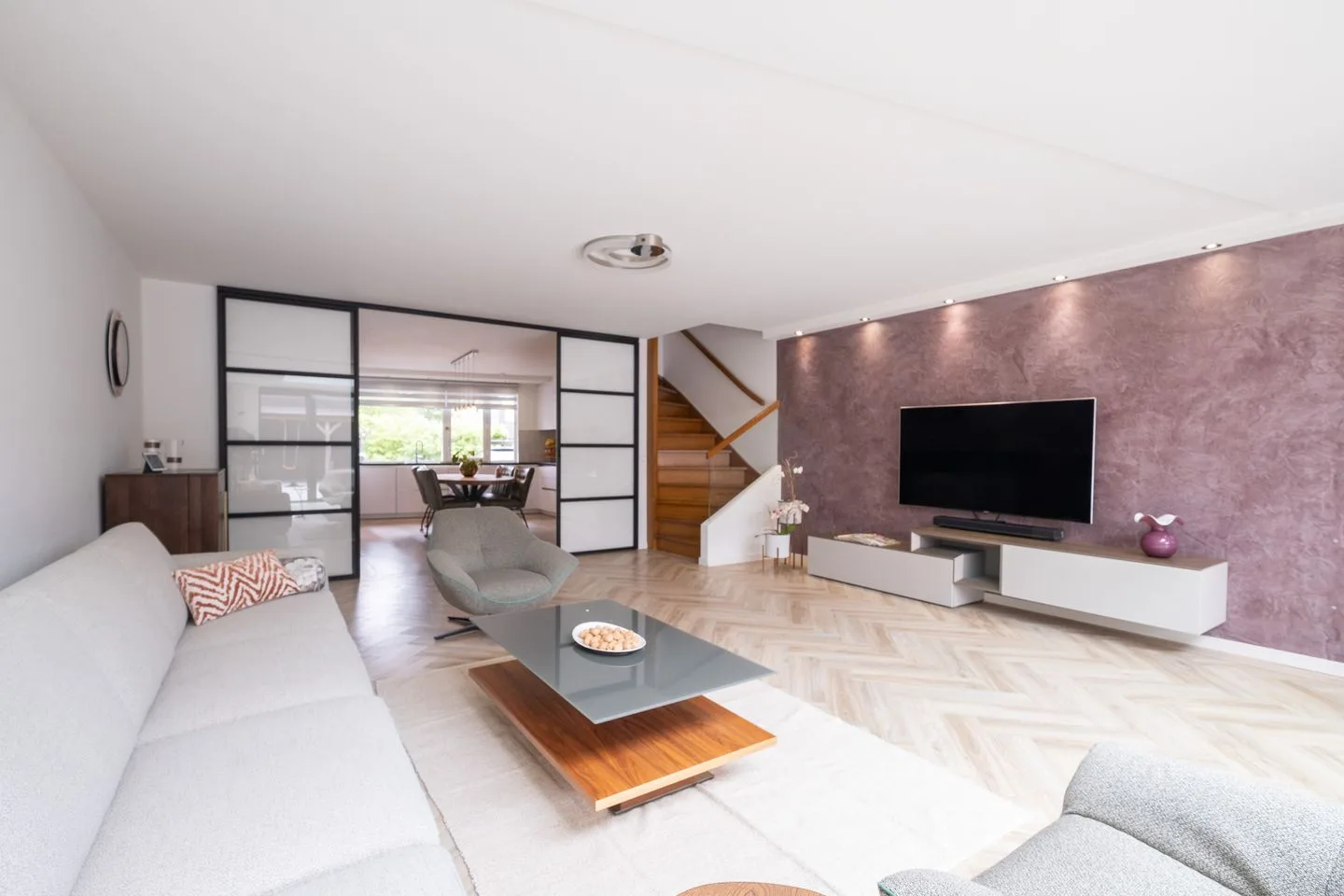 Corona 9 Heerhugowaard thumbnail 12