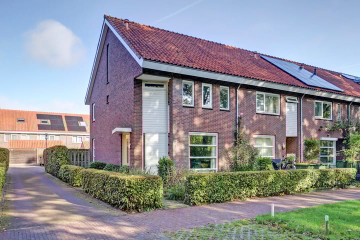 Corversbos 61 in Ede foto