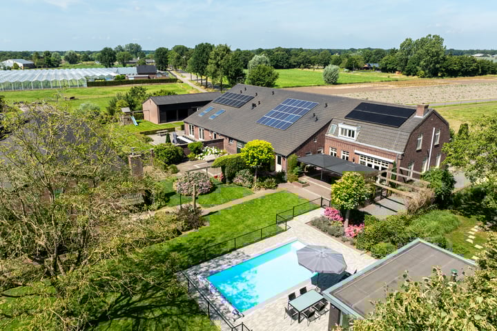 Crommentuijnstraat 51 in Meterik