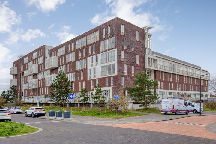 Cypruslaan 24 dans Rotterdam photo