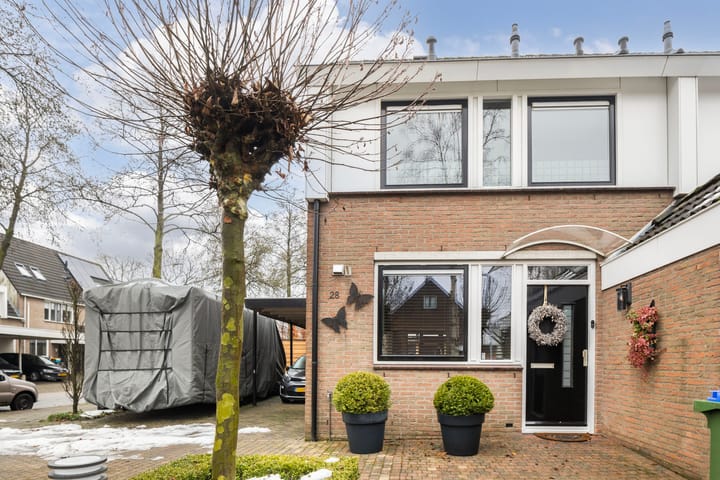 D'Hondecoeterstraat 28 en Ede foto