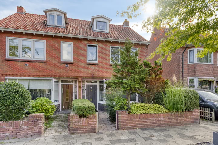 Photo of property d'Hondecoeterstraat 58, Leeuwarden