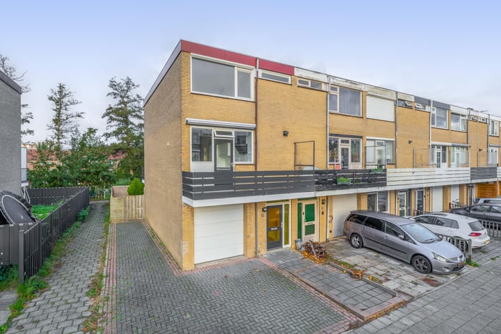 Da Costastraat 26 in Alblasserdam photo