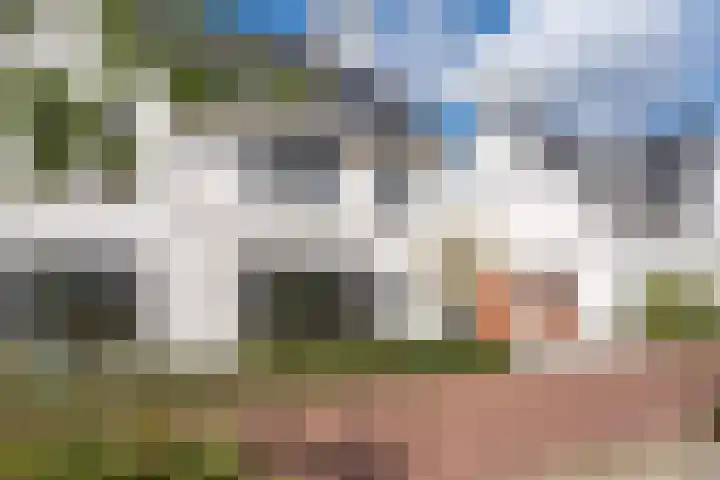 Daan van Dijkhof 14 Tilburg thumbnail 38