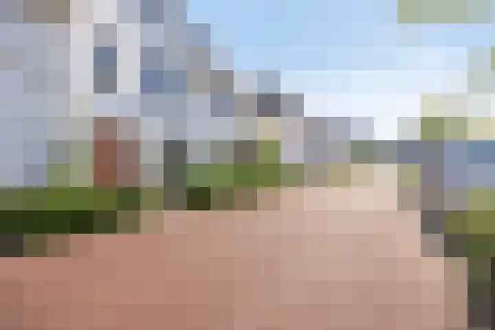 Daan van Dijkhof 20 Tilburg thumbnail 8