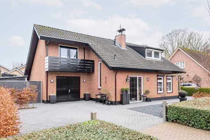 Dahliastraat 23 in Gendringen photo