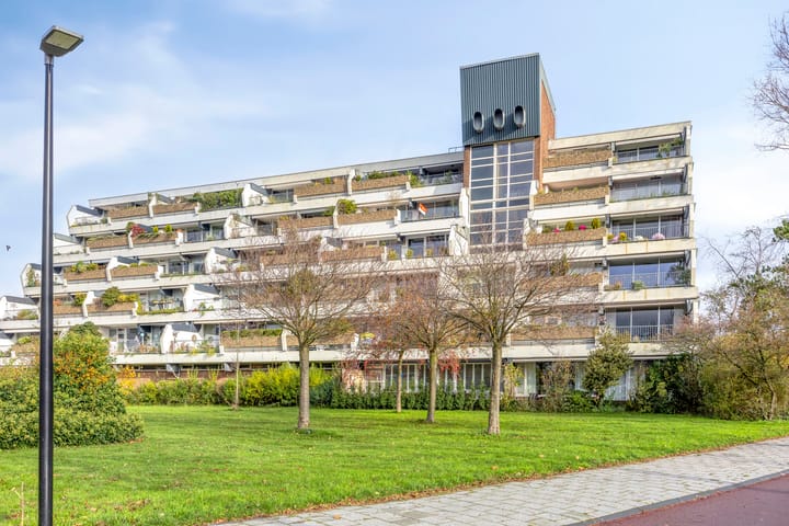 Dalenbeek 13 in Beverwijk photo