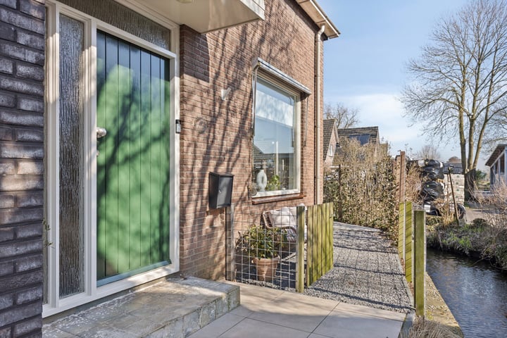 Photo of property Damseweg 99, Brandwijk