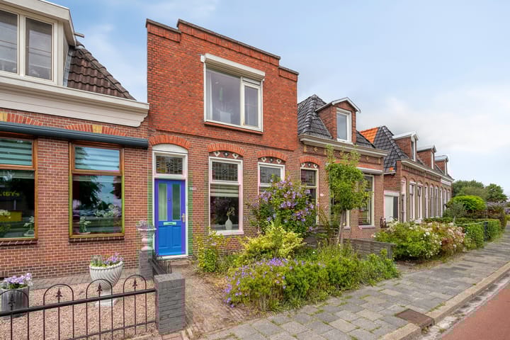 Damsterdiep 296 in Groningen