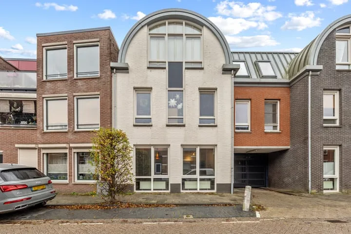 Damstraat 46 b in Roosendaal