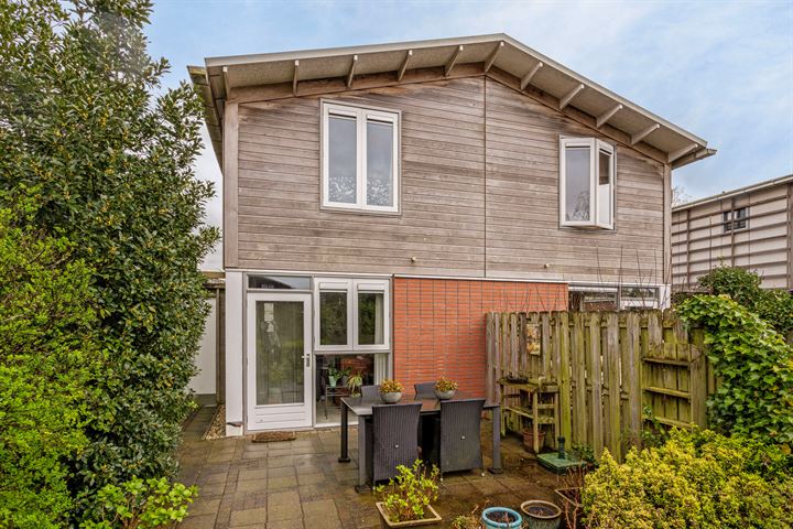 Daniël Ruynemanlaan 16 in Groningen Foto