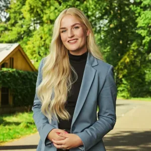 Foto van Danique van Domselaar, Vastgoedadviseur