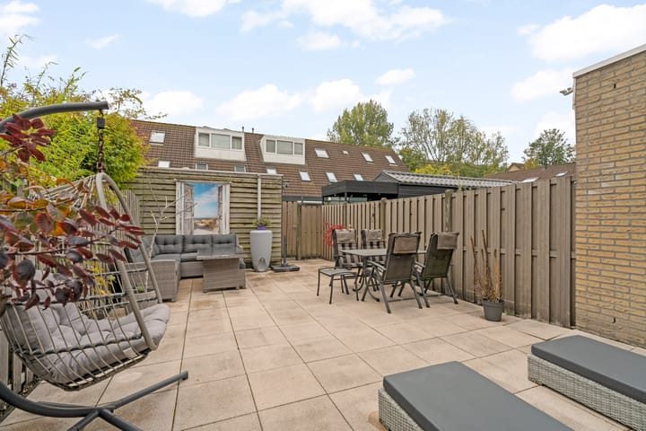 Dawesweg 62 in Rotterdam photo