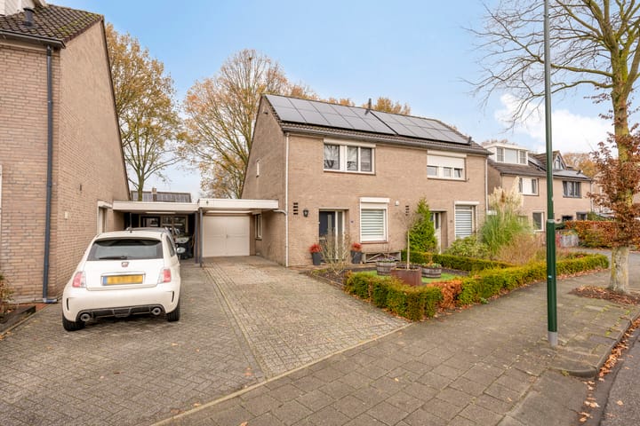 De Beukums 17 in Boxtel photo