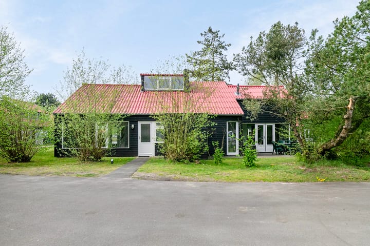 De Bloemert 1-47 in Midlaren