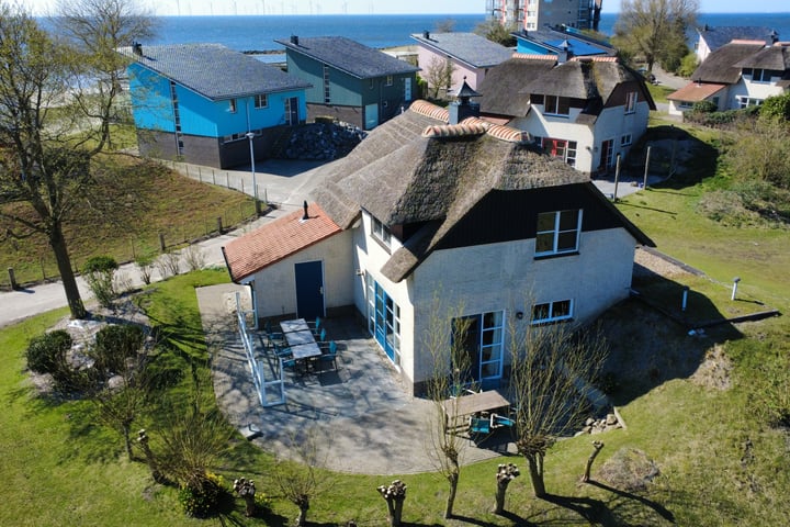 De Bollen 6 in Makkum foto