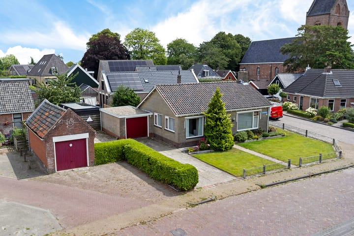 De Buorfinne 26 in Easternijtsjerk Foto