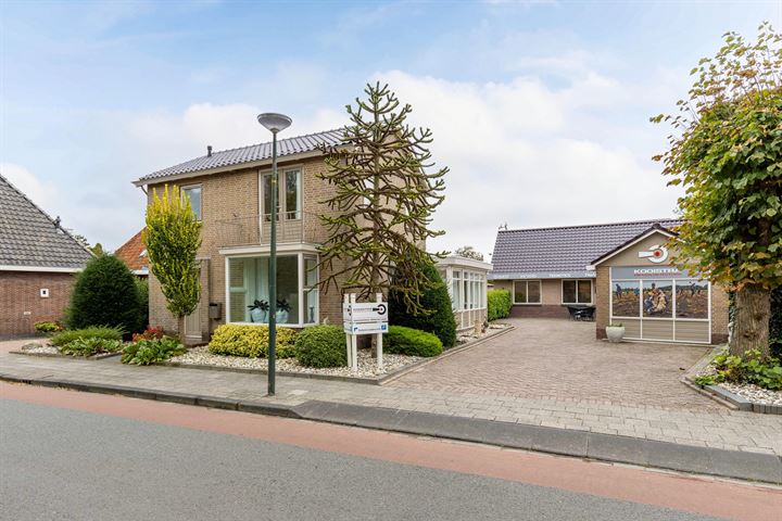 De Buorren 114 in Lippenhuizen Foto