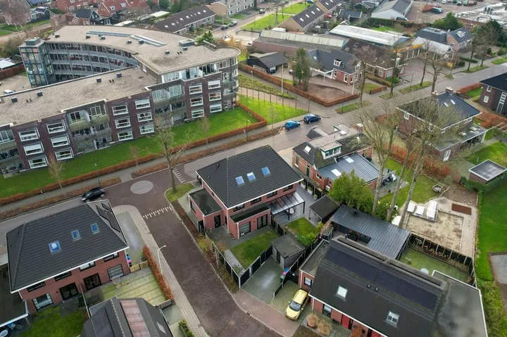 De Dellen 39 A Surhuisterveen thumbnail 52