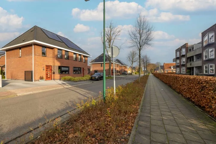 De Dellen 39 A Surhuisterveen thumbnail 56