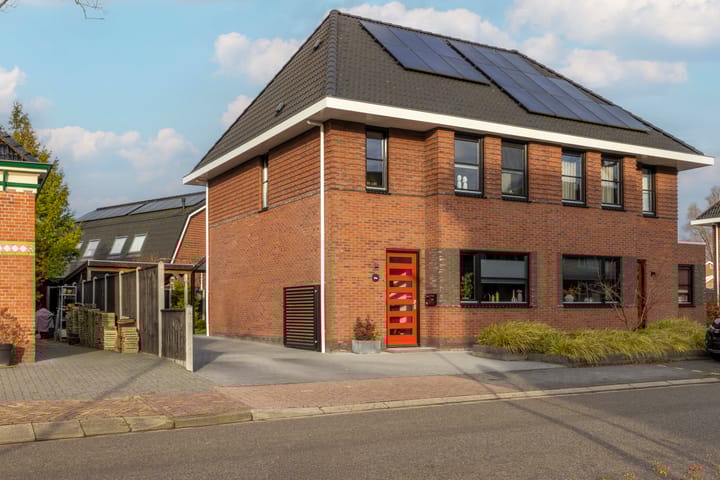 De Dellen 39A en Surhuisterveen foto