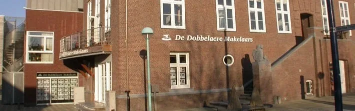 Team foto van De Dobbelaere Makelaars