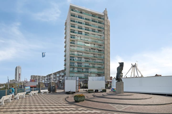 de Favaugeplein 21F-57 en Zandvoort foto