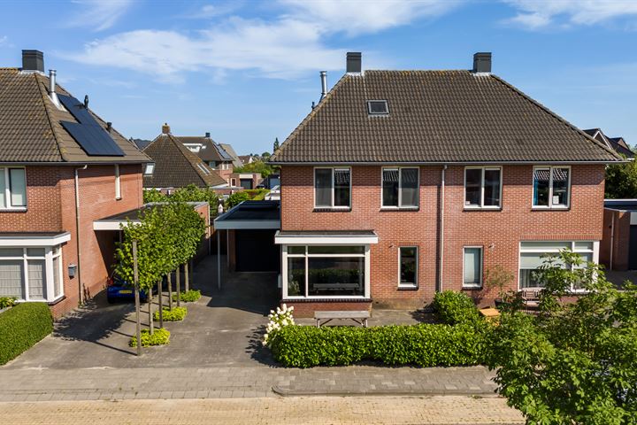 De Foarke 17 in Menaam foto