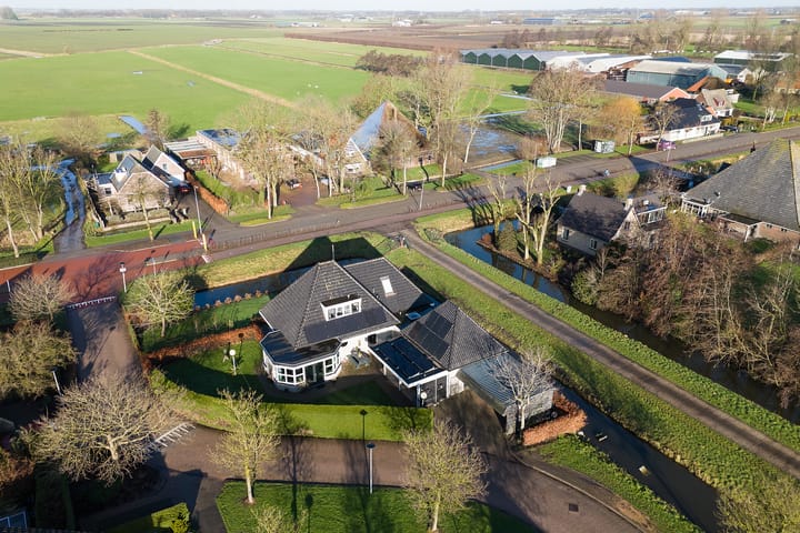 Photo of property De Gracht 1, Zwaagdijk-Oost