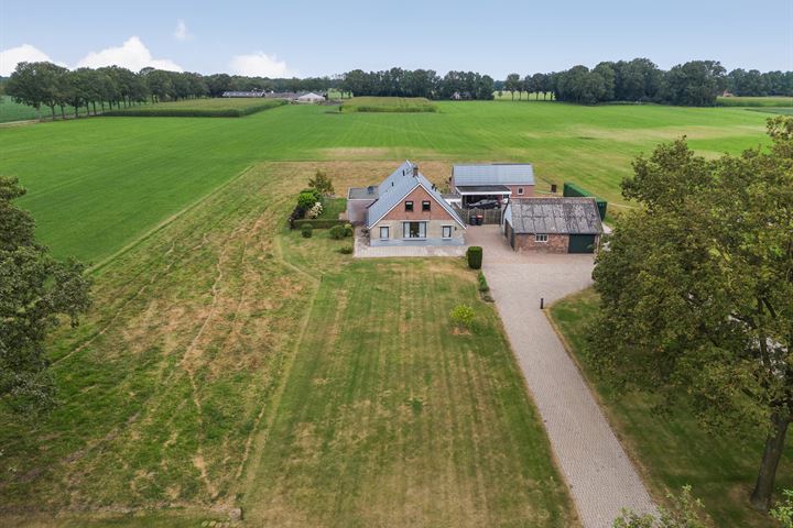 De Haarweg 26 in Lutten photo