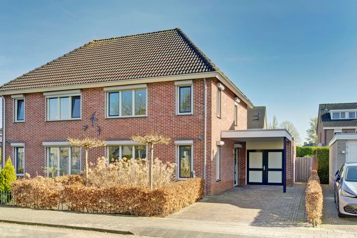 de Halden 34 en Haalderen foto