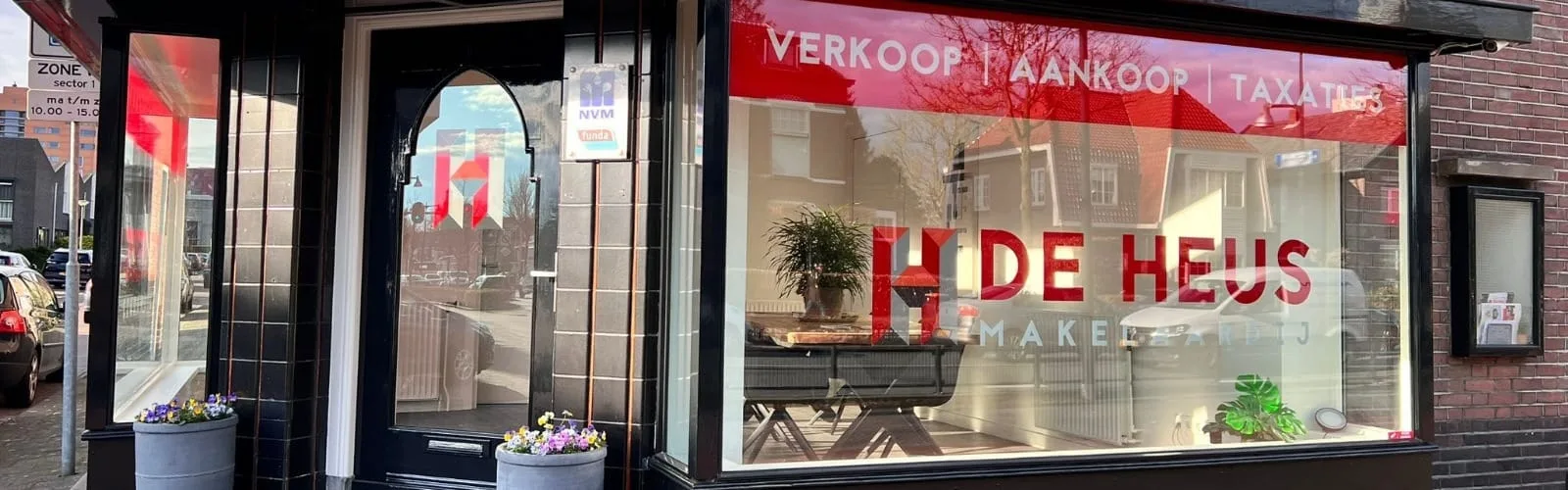 Team photo of De Heus Makelaardij