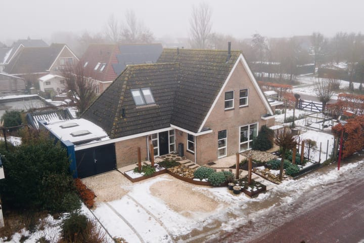 Photo of property De Hiemen 2, Makkum