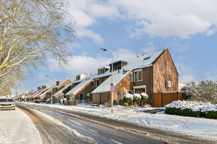 De Hil 2 dans Hendrik-Ido-Ambacht photo