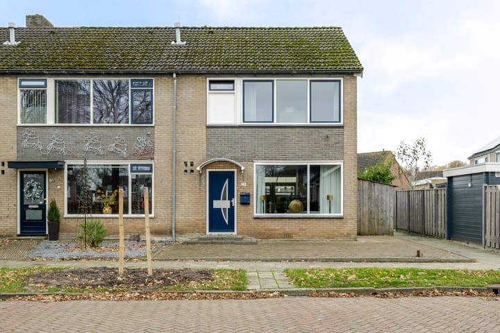 Photo of property De Kerfjes 61, Schoonebeek