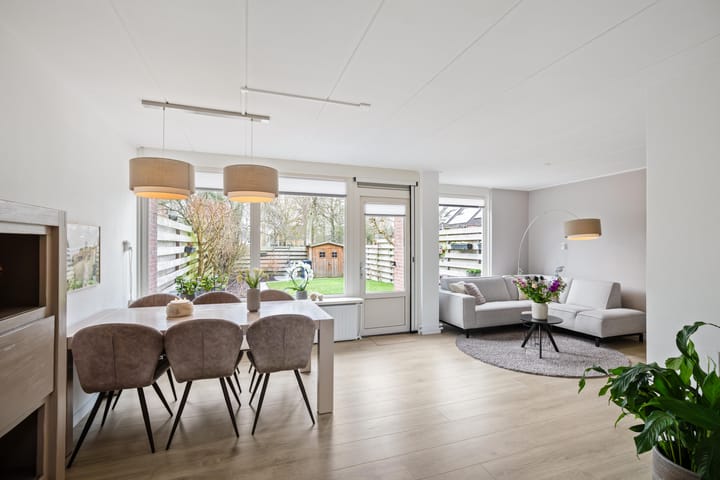Photo of property De Koperwiek 12, Zuidhorn