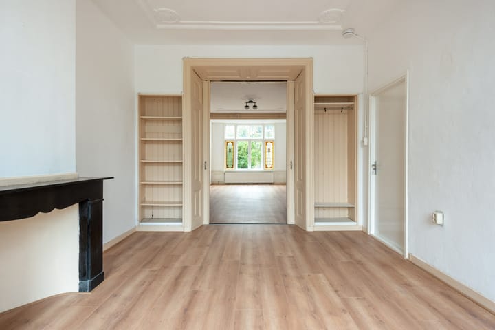 De la Reyweg 38 in 's-Gravenhage foto